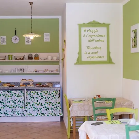 Bed & Breakfast Bb Il Grande Salice Bike Friends