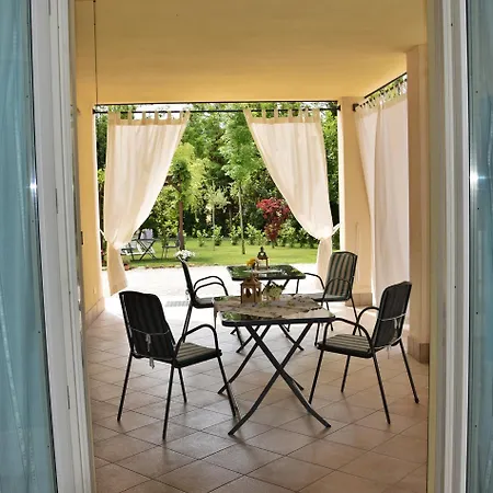 Bb Il Grande Salice Bike Friends Bed & Breakfast *